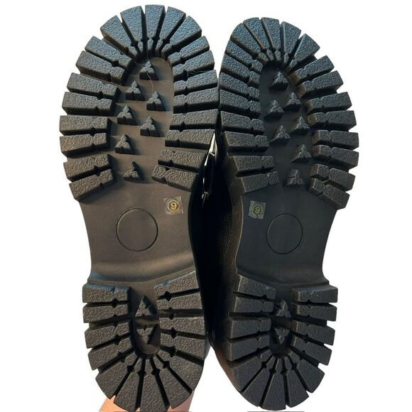 CCOCCI Women’s 9 Sutton Loafers Black Chunky Gold Chain‎ Accent Lug Academia - Picture 7 of 11